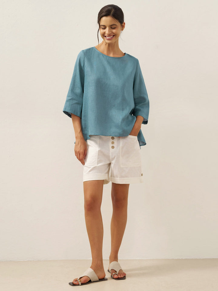 Evelyn | Comfortable Linen Top with Asymmetrical Hem and Round Neck