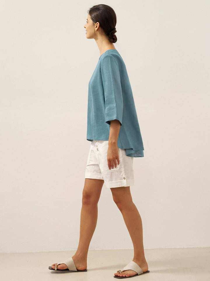 Evelyn | Comfortable Linen Top with Asymmetrical Hem and Round Neck