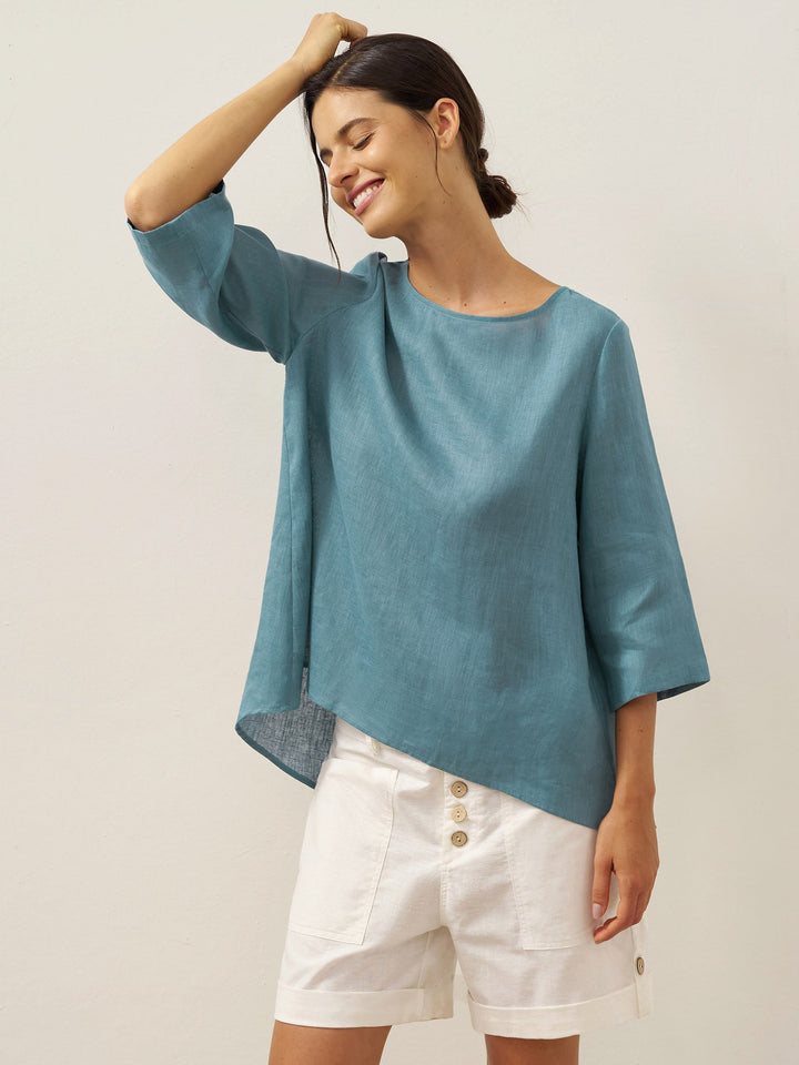 Evelyn | Comfortable Linen Top with Asymmetrical Hem and Round Neck
