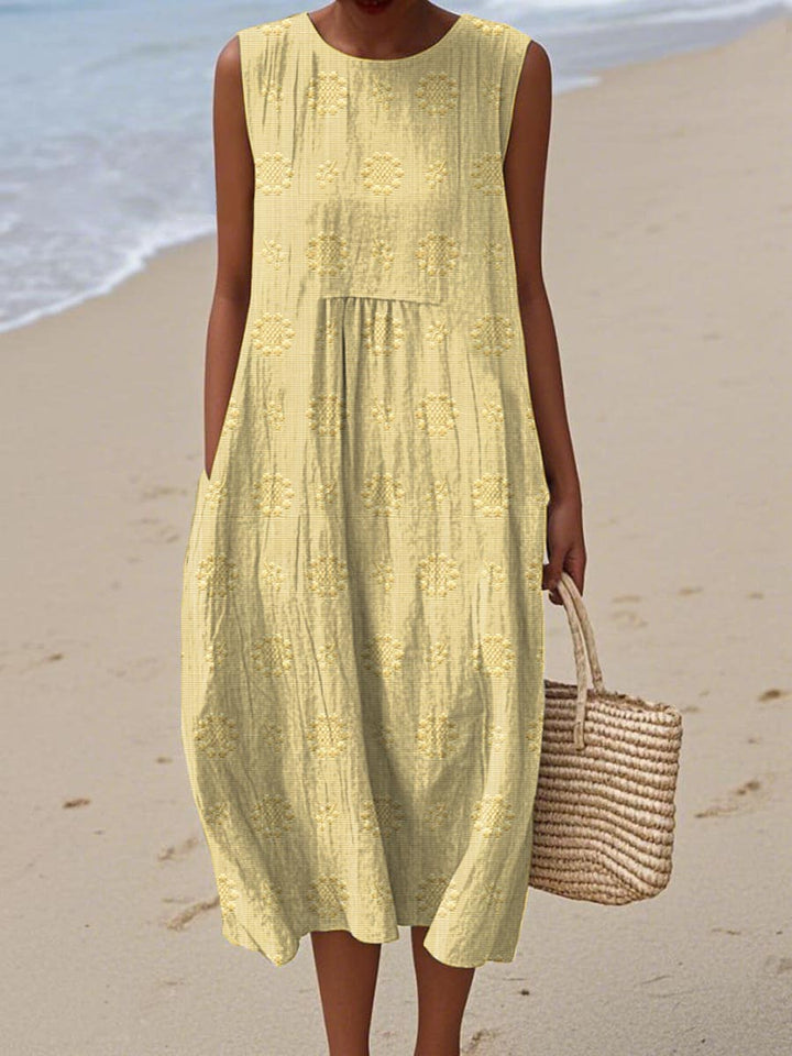 Zaylee | Fashionable Vintage Dress with Floral Details