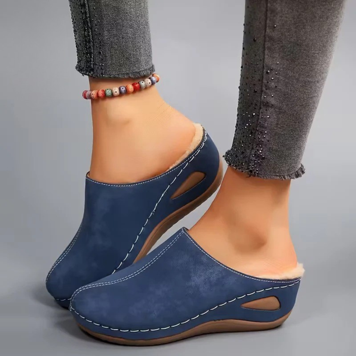 Cura | Women's Moccasins with Fleece Lining