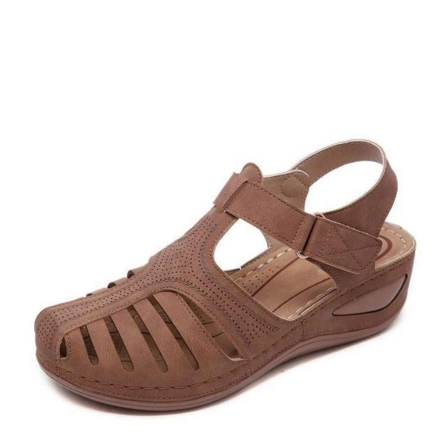 Women’s Comfort Sandals with Cut-Out Design and Adjustable Strap