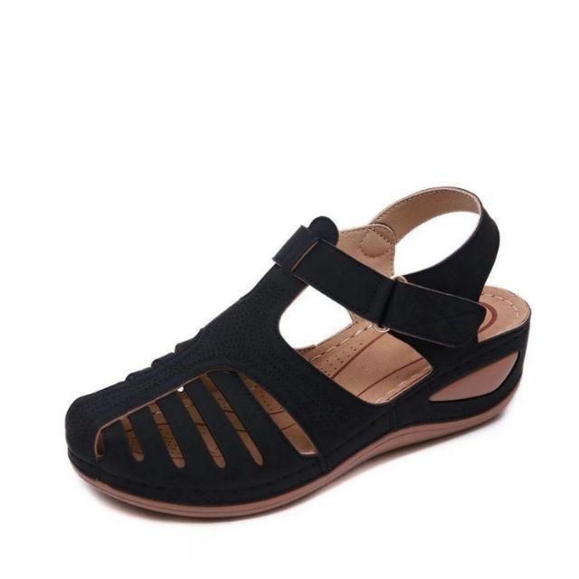 Women’s Comfort Sandals with Cut-Out Design and Adjustable Strap