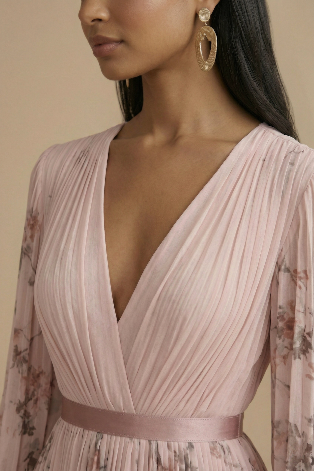 Women's Maxi Dress with V-Neck and Long Sleeves