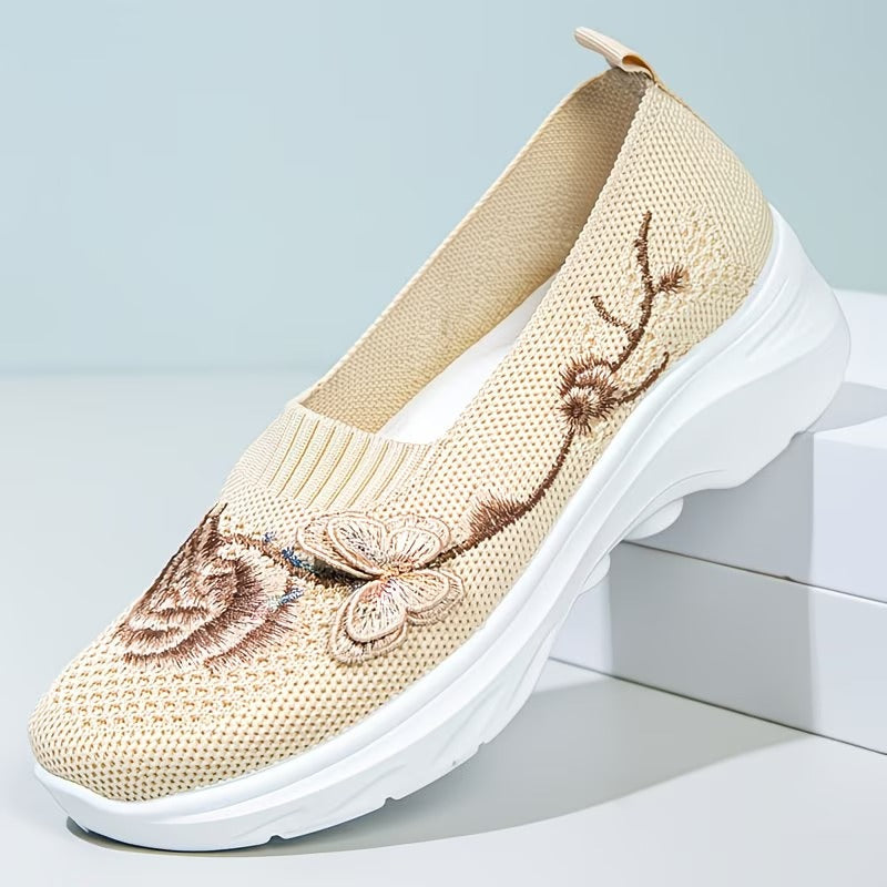 Lavinia | Embroidered Loafers with Butterfly Detail