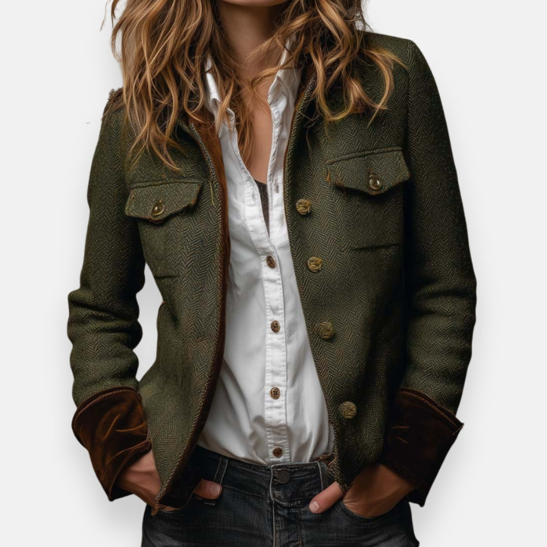 Short women's jacket | with buttons and pockets