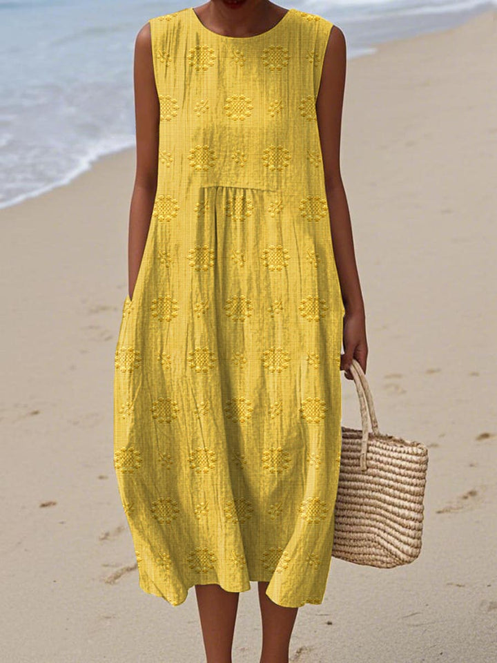 Zaylee | Fashionable Vintage Dress with Floral Details