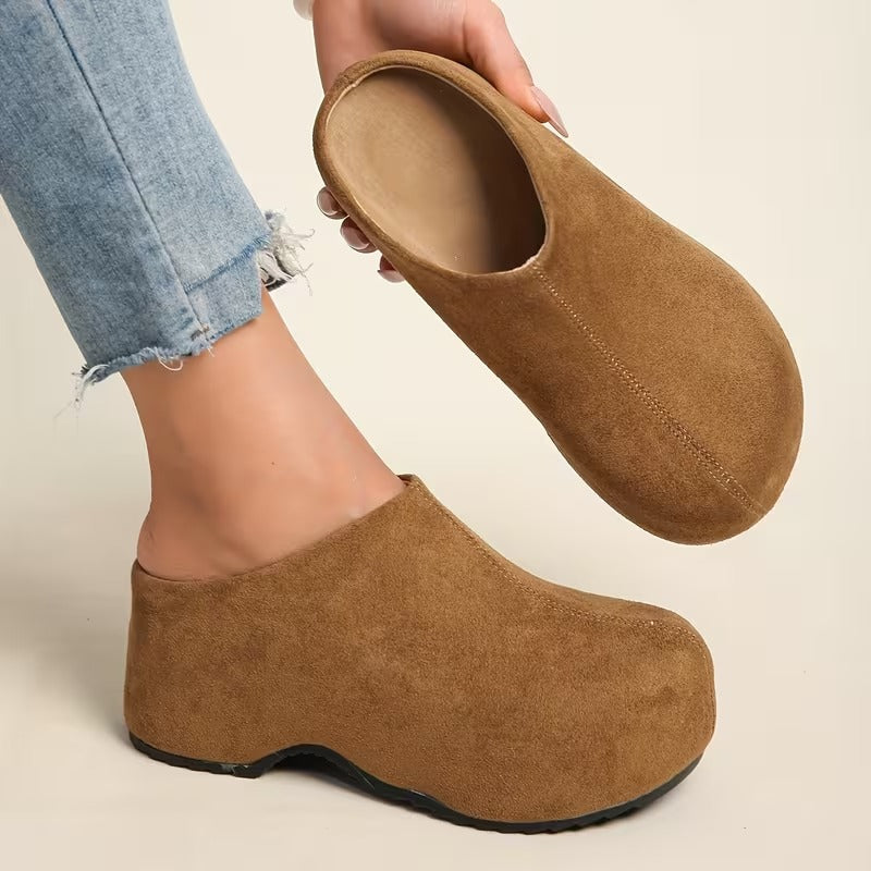 Veloura | Modern Comfort Slide Sandal Made of Soft Suede Leather