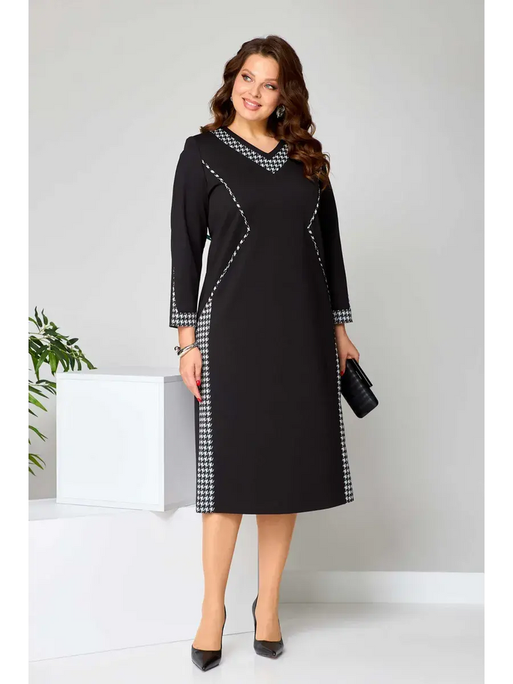 Women's midi dress | elegant with a V-neck