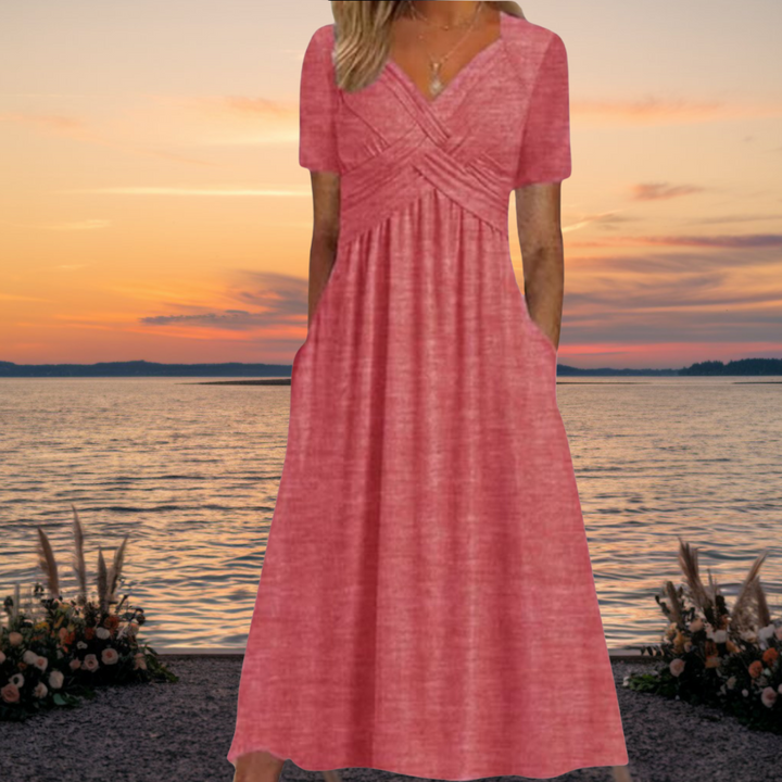Selina | Timeless Dress with Elegant Cut