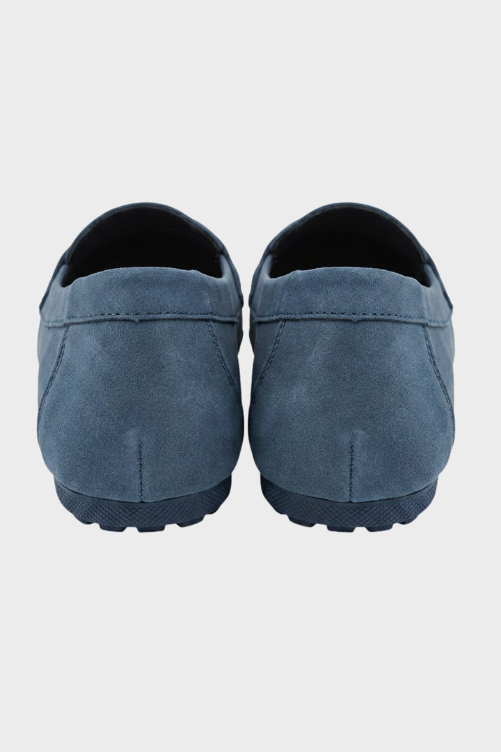 Nadine - Classic Loafers with Tassel Detail