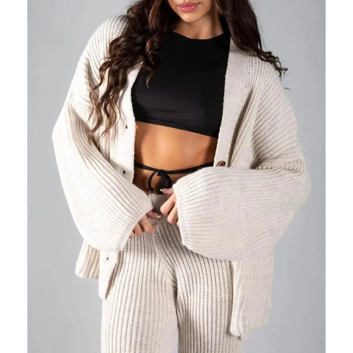 Noortje - Stylish Knit Set