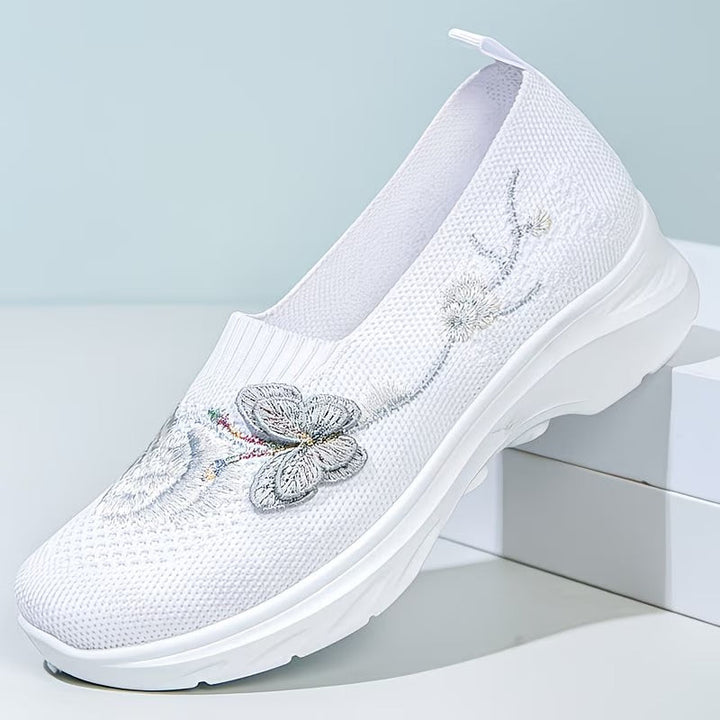Lavinia | Embroidered Loafers with Butterfly Detail