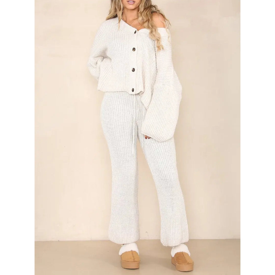 Noortje - Stylish Knit Set
