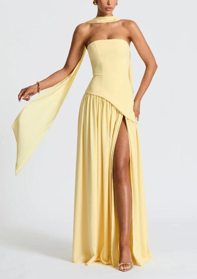 Amaris | Stylish Maxi Dress with Slit and Bow Detail