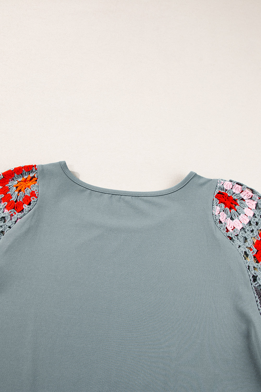 Meribeth | Crochet Top with Floral Pattern