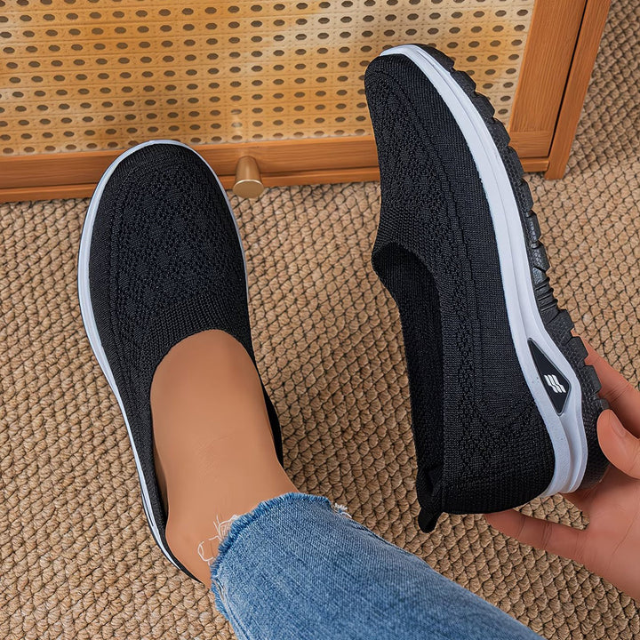 Janela | Sporty Comfort Sneakers without Laces
