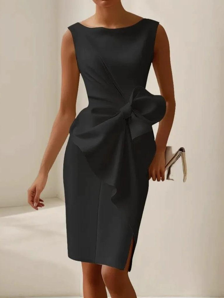 Patricia | Holiday Mood New Bow Tie Dress
