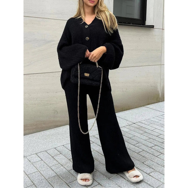 Noortje - Stylish Knit Set