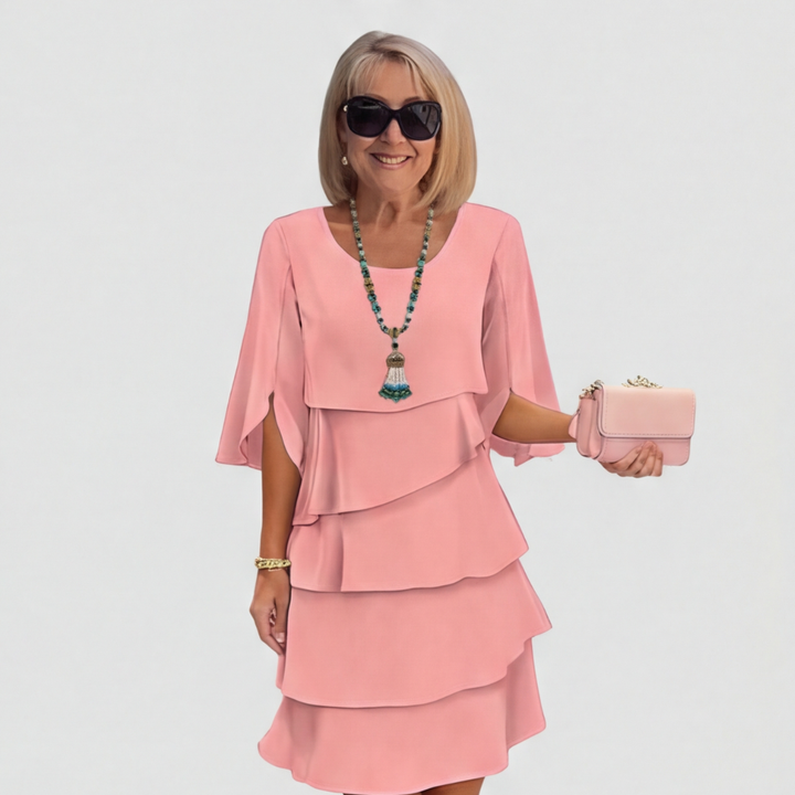 Women's dress with ruffles and three-quarter sleeves