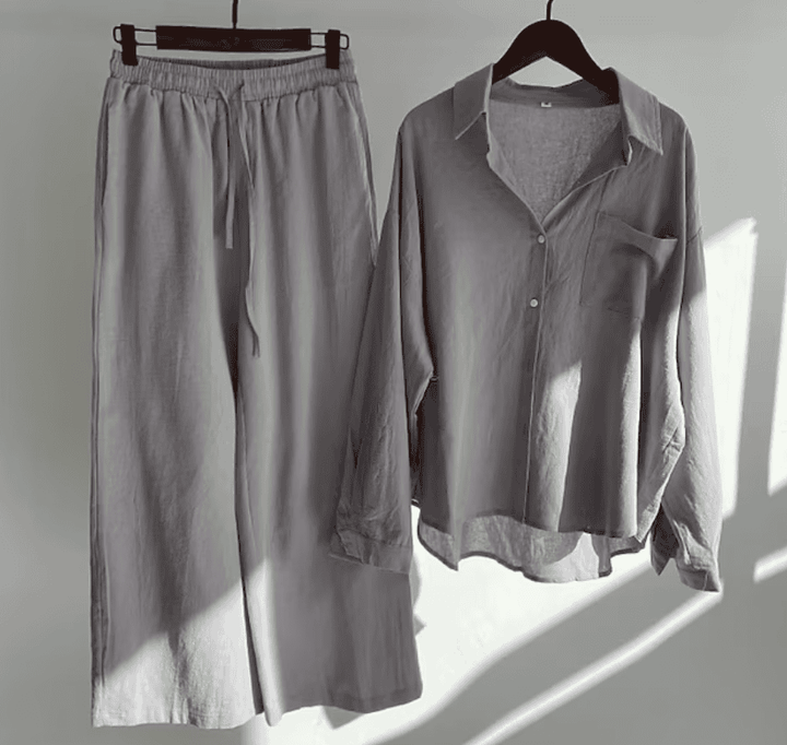 Women’s Relaxed Two-Piece Set with Button-Up Shirt and Wide Leg Pants