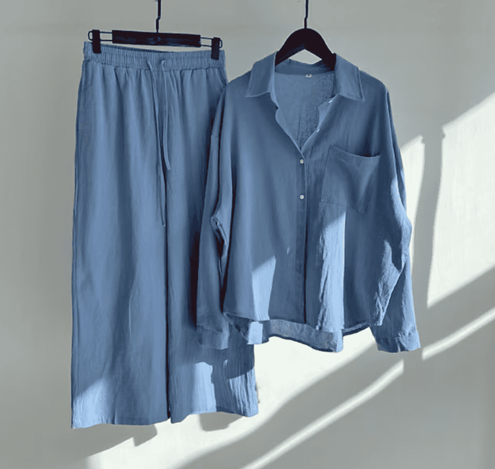 Women’s Relaxed Two-Piece Set with Button-Up Shirt and Wide Leg Pants