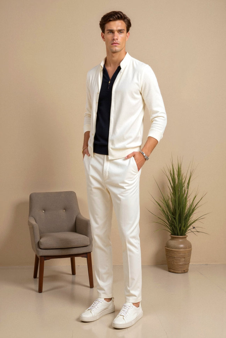 Stylish Sneakers for Men – Timeless White & Ideal for Any Casual Occasion.