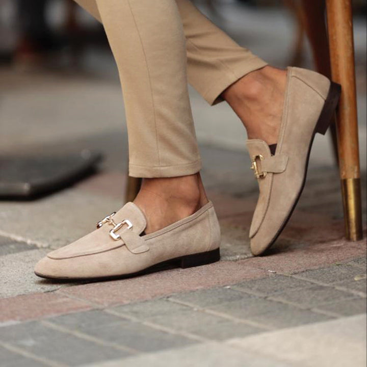 Elegant Business Loafer with Golden Buckle – Classic Comfort for Stylish Occasions