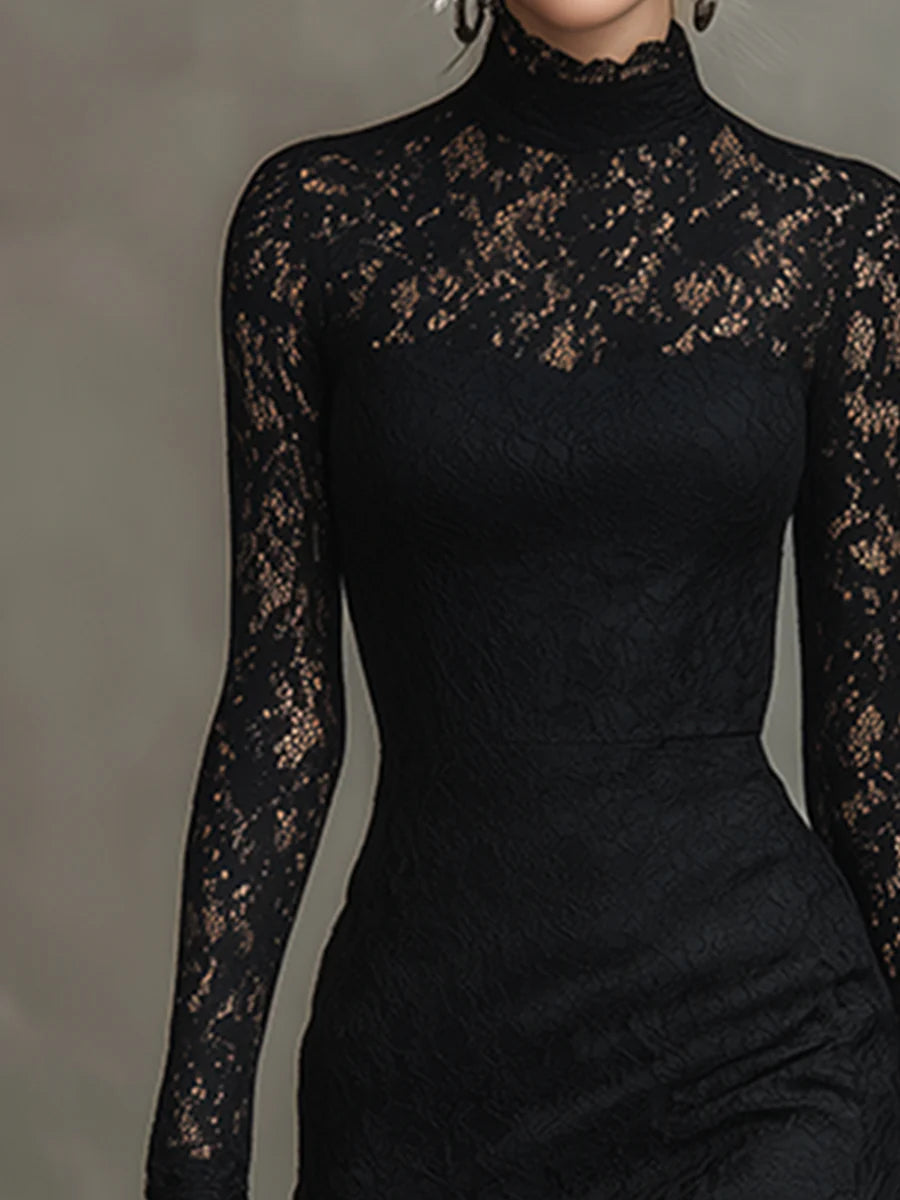 Elwira | Elegant Black Maxi Dress with Lace
