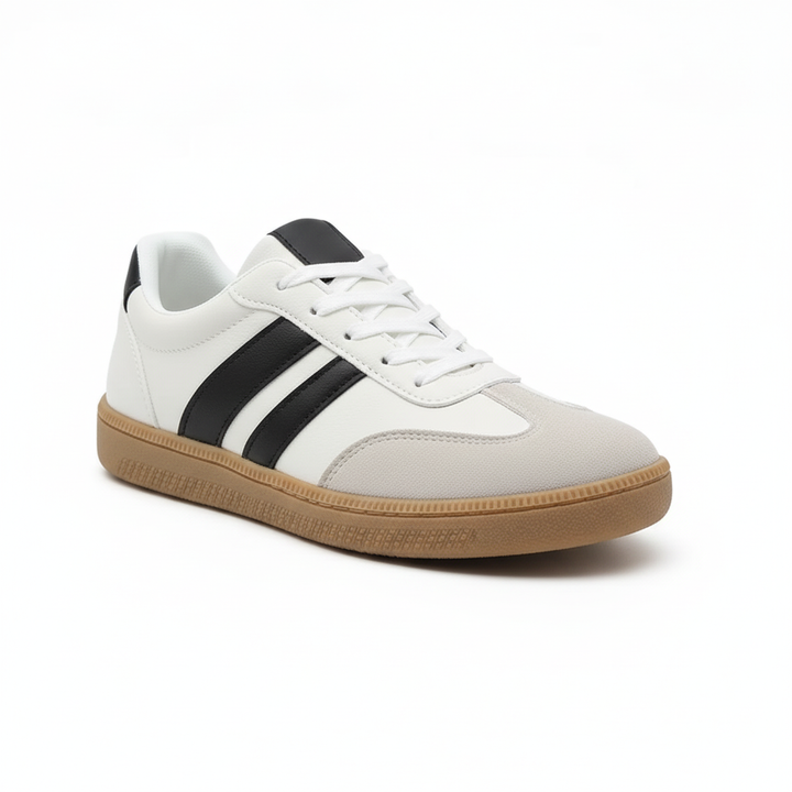 Sneakers with Laces and Classic Retro Look with Gum Sole