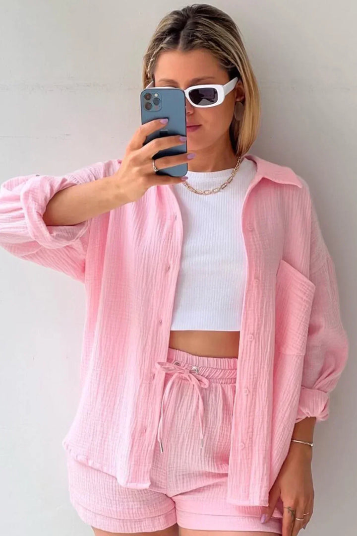 Women's complete set: shirt and shorts with a loose fit