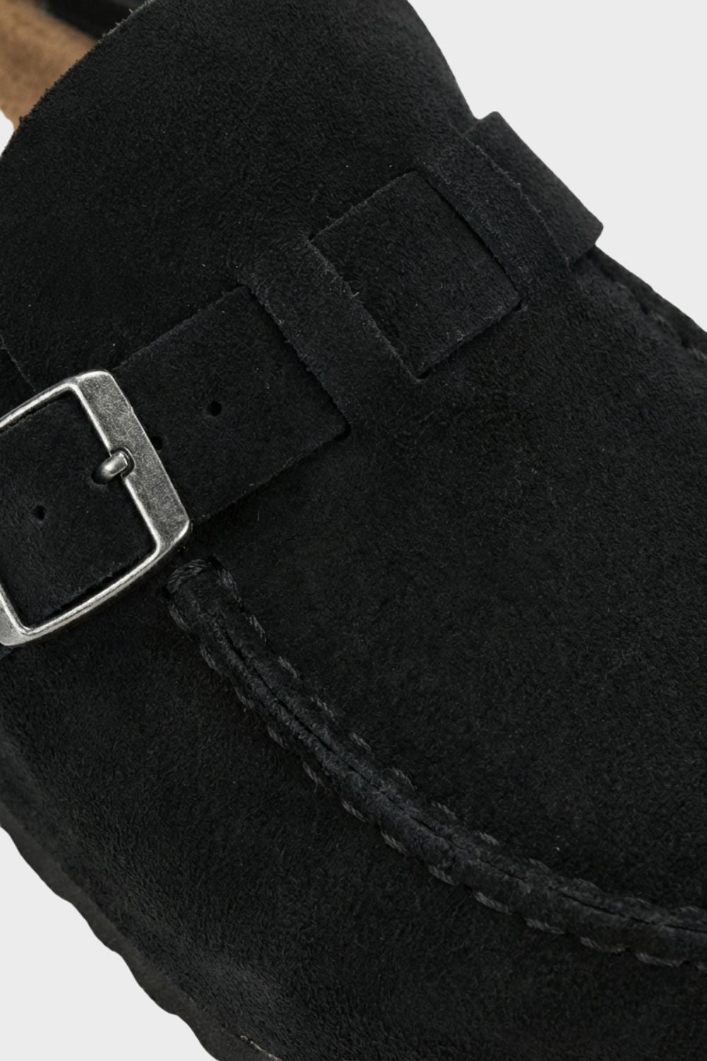 Ladies' Closed Clogs with Buckle