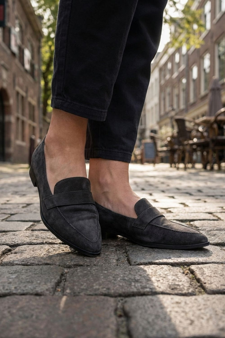 Penny Loafer Women’s Pointed Suede – Elegant Slippers with Heel
