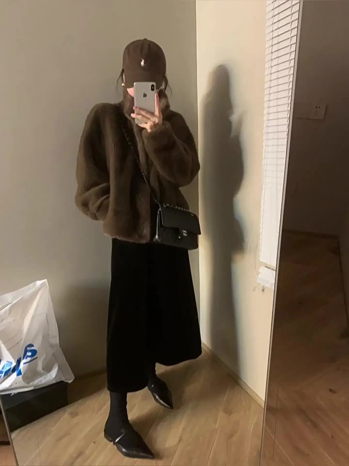 Women's Sweater | with a High Neck in a Loose Fit