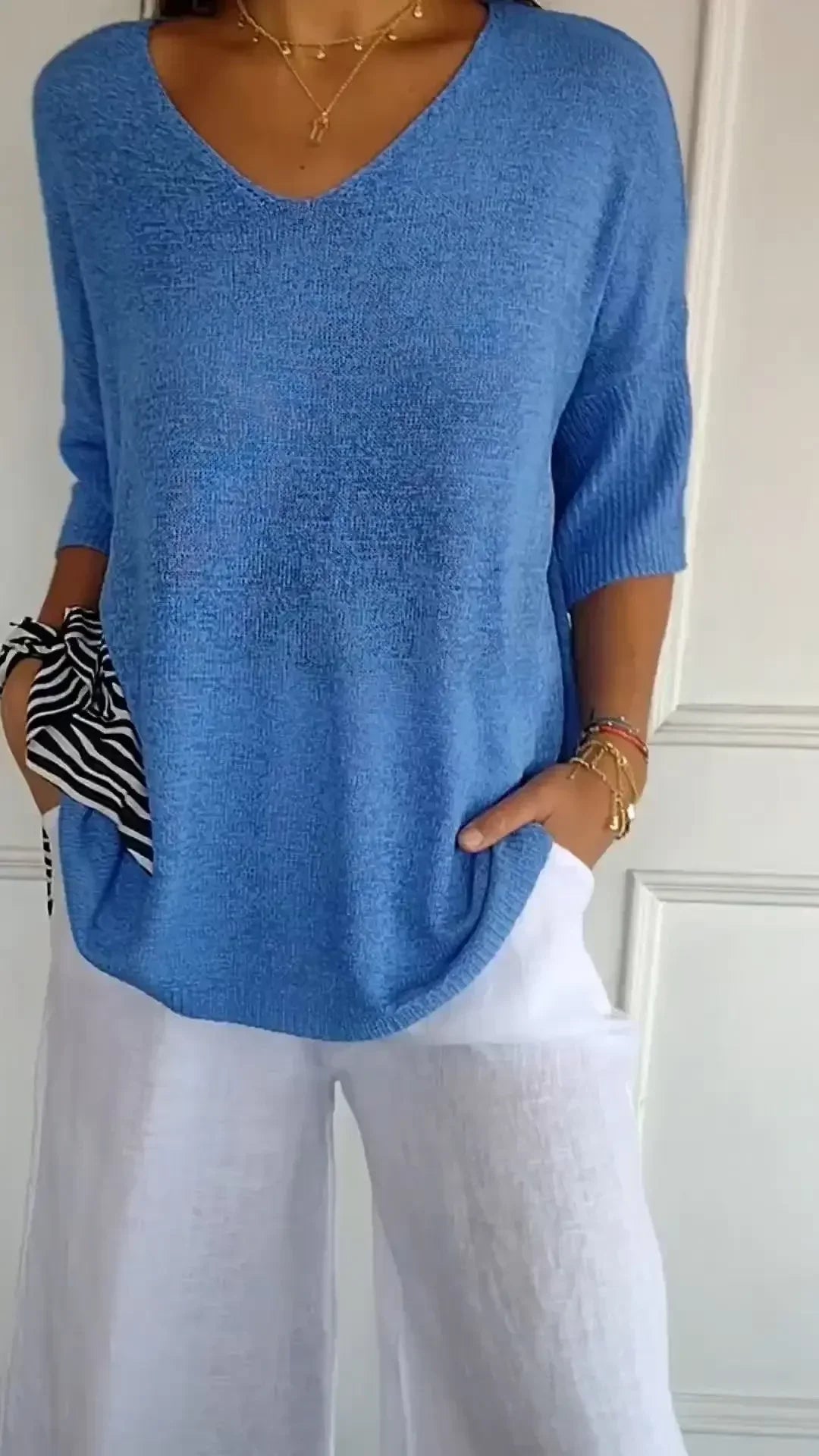 Women’s Casual V-Neck Knit Top