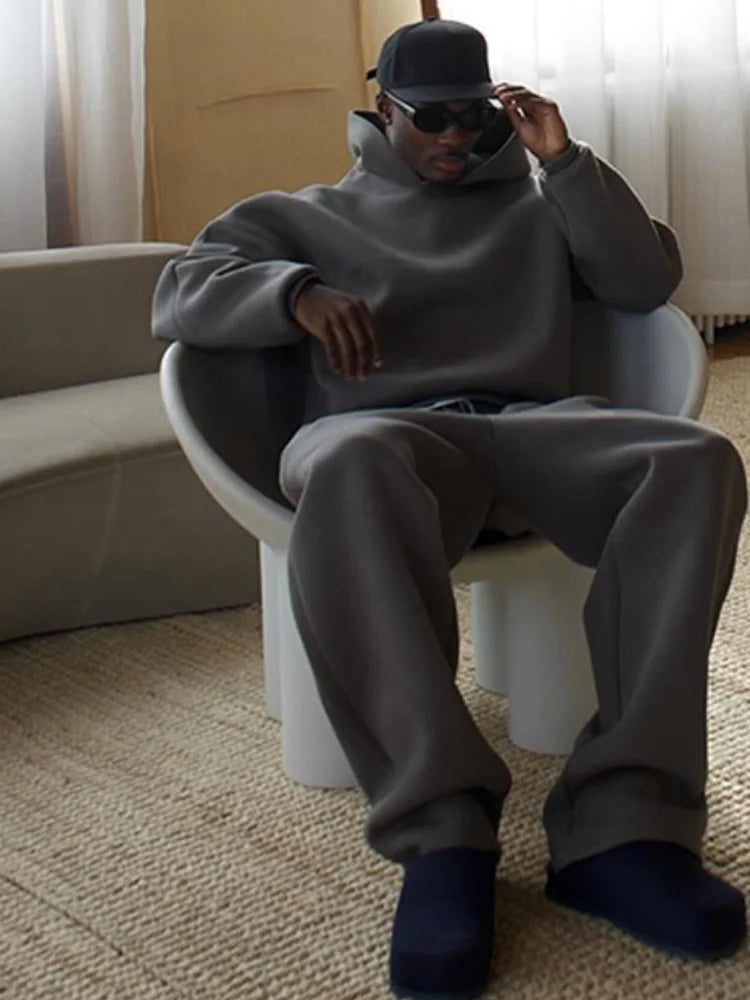 Unisex Complete Sports Outfit with Oversized Hood and Sweatpants