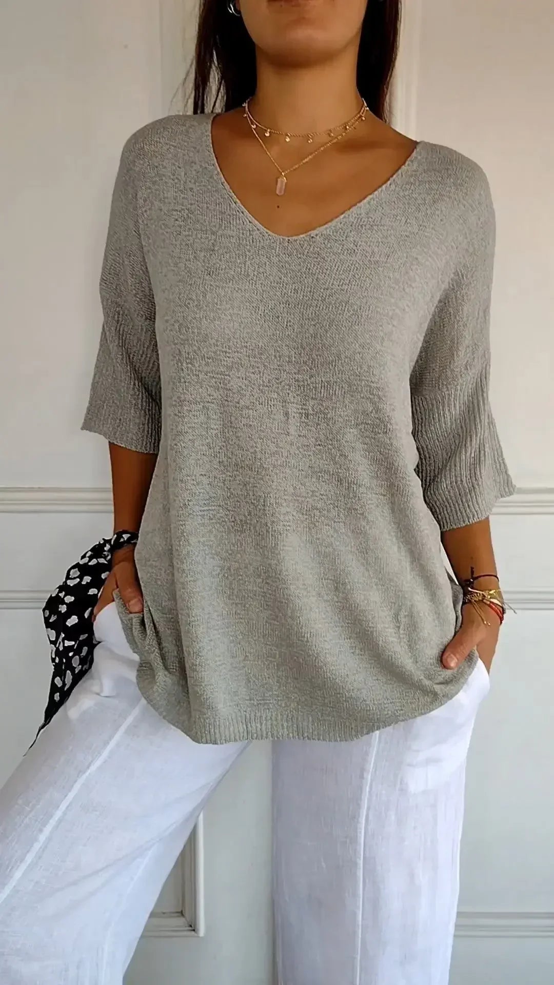 Women’s Casual V-Neck Knit Top