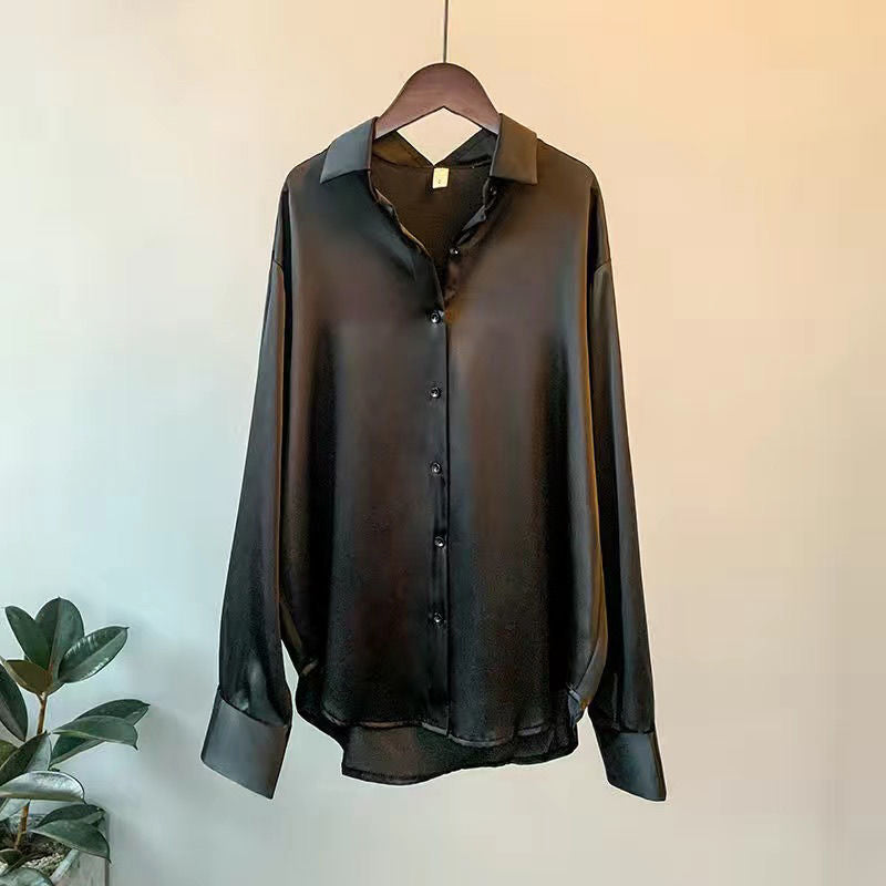 Women’s Elegant Lightweight Button-Up Blouse
