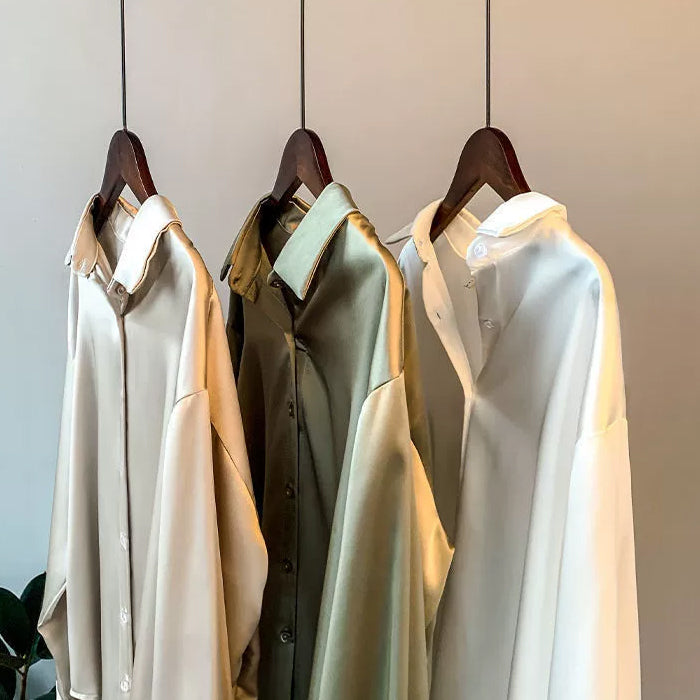 Women’s Elegant Lightweight Button-Up Blouse