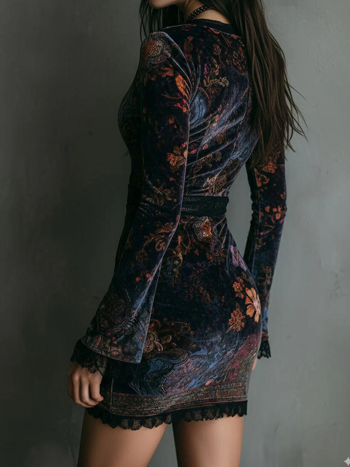 Maria ❘ Mini floral velvet dress with lace