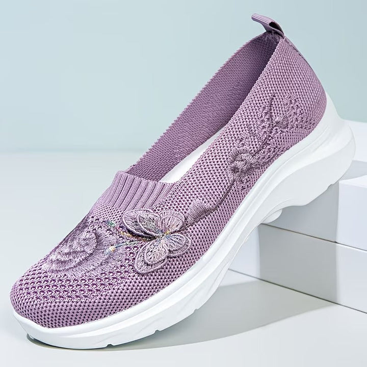 Lavinia | Embroidered Loafers with Butterfly Detail