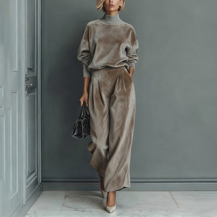 Women's Sporty Casuals for Fall and Winter Made from Warm Velvet Material