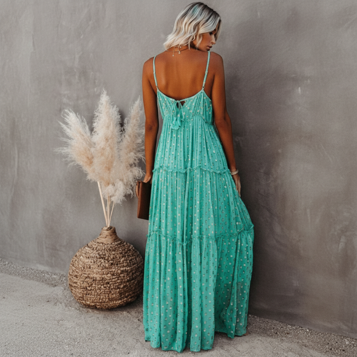 Women's Sleeveless Dress with V-Neck and Subtle Pattern