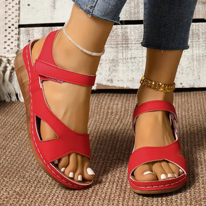 Women’s Comfortable Flat Sandals with Adjustable Strap