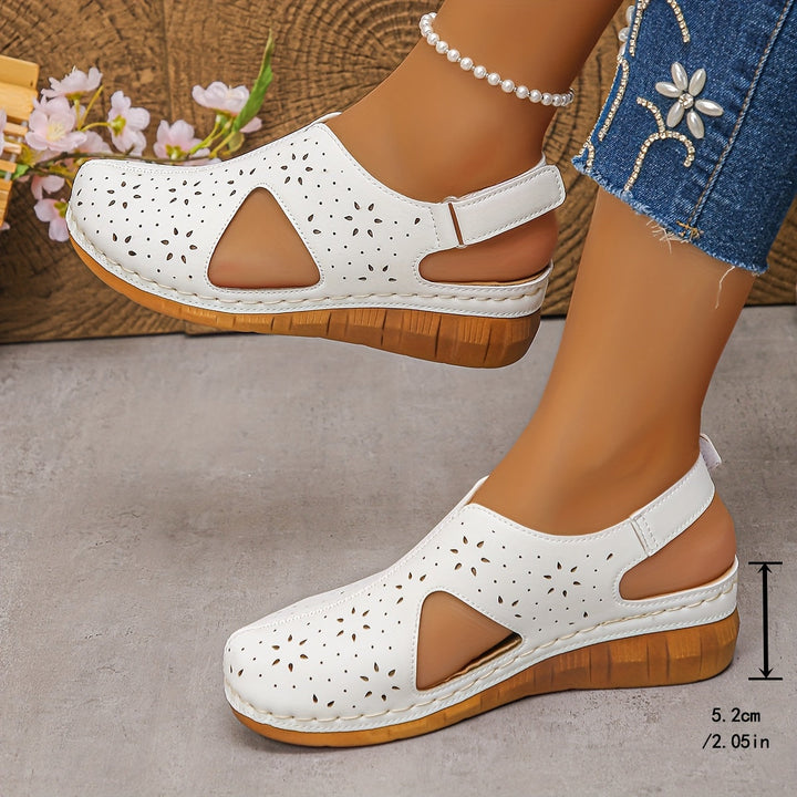 Fea | Stylish Women's Sandals with Round Toe and Wedge Heel