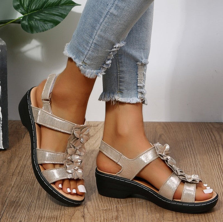 Women’s Wedge Sandals with Floral Strap and Open-Toe Design