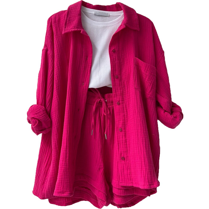Women's complete set: shirt and shorts with a loose fit