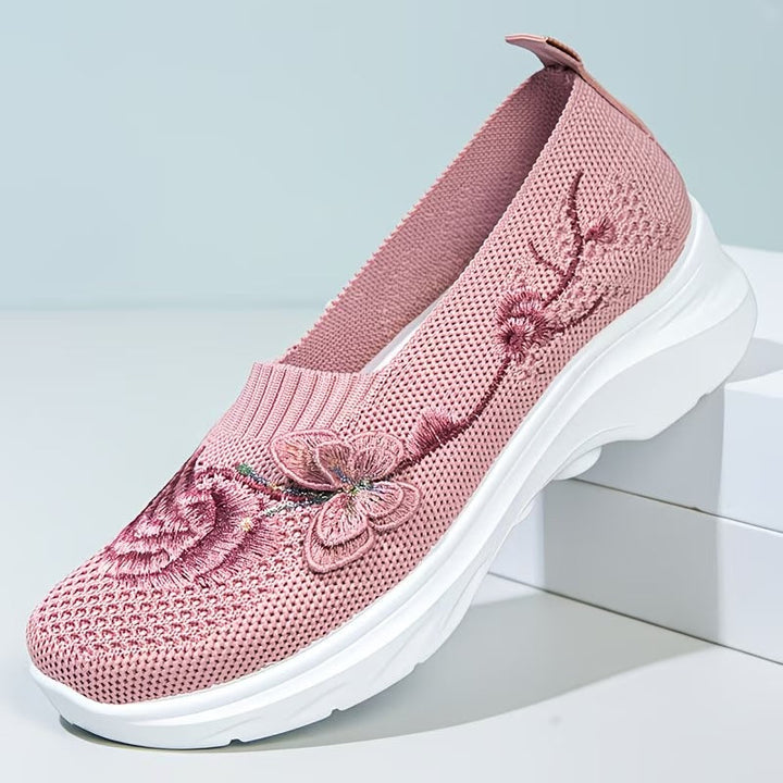 Lavinia | Embroidered Loafers with Butterfly Detail