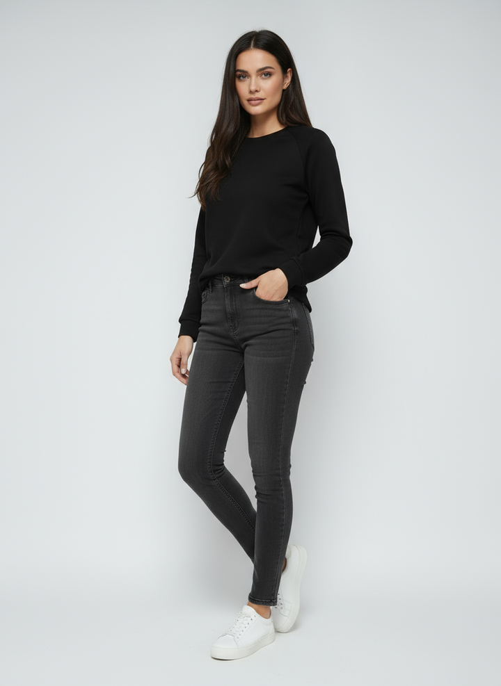 Women's Sweatshirt | Classic Sweater with Round Neck and Long Sleeves