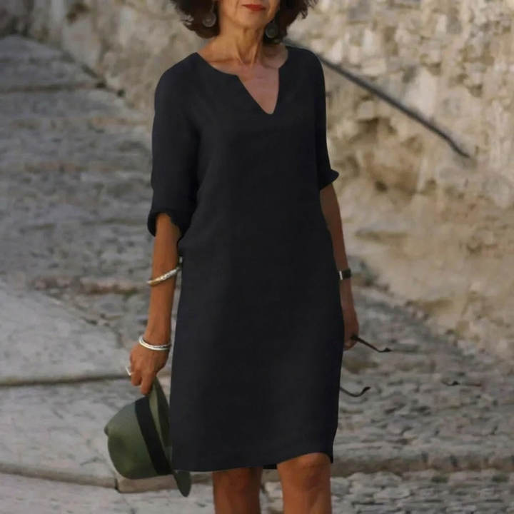 Sylvia | Flattering Dress